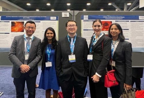 Internal Medicine residents at research conference