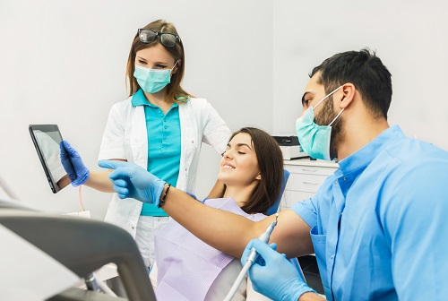 dentist-and-patient